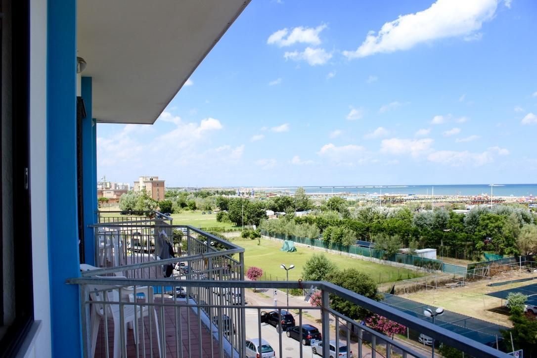 Hotel Caravel Sottomarina Exterior photo