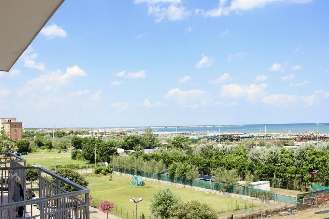 Hotel Caravel Sottomarina Exterior photo